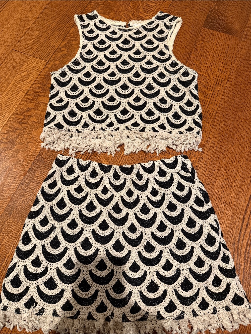 MNG crochet matching set